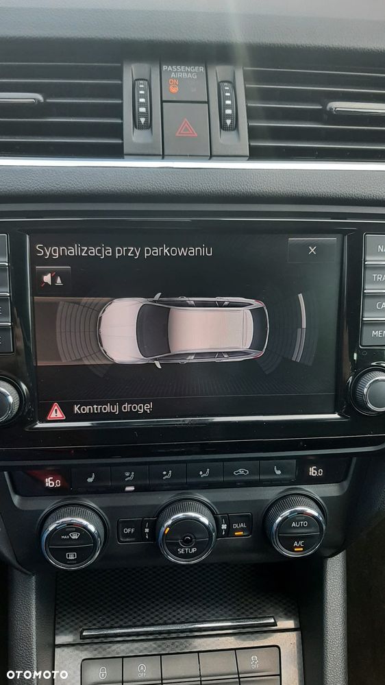 Skoda Octavia 2.0 TDI RS - 27