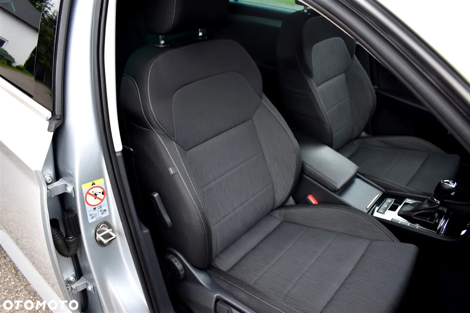 Skoda Superb Combi 2.0 TDI DSG Ambition - 22