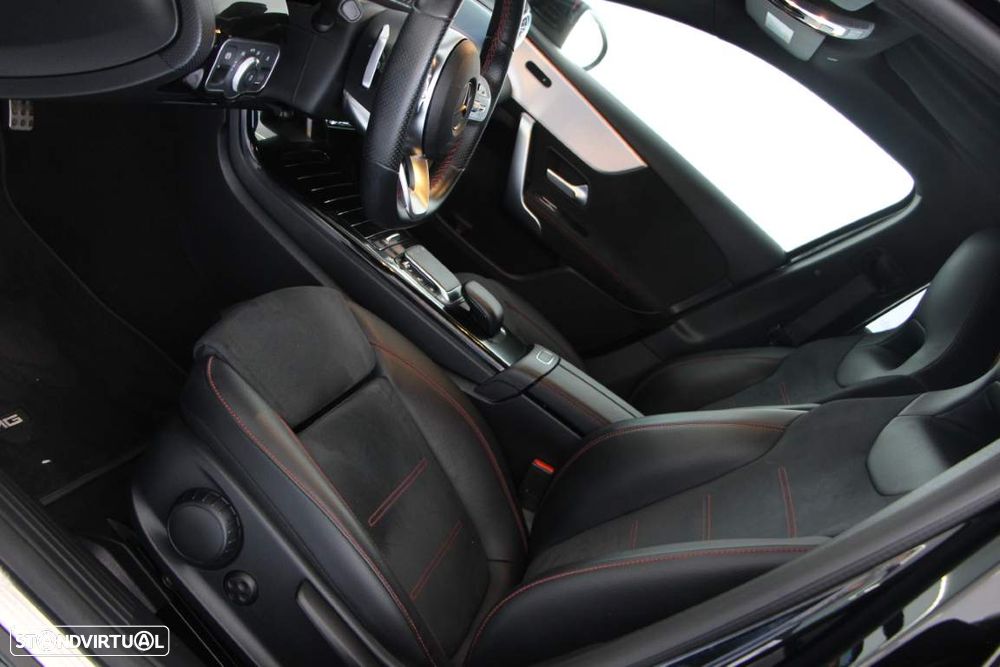 Mercedes-Benz A 250 e AMG Line - 33