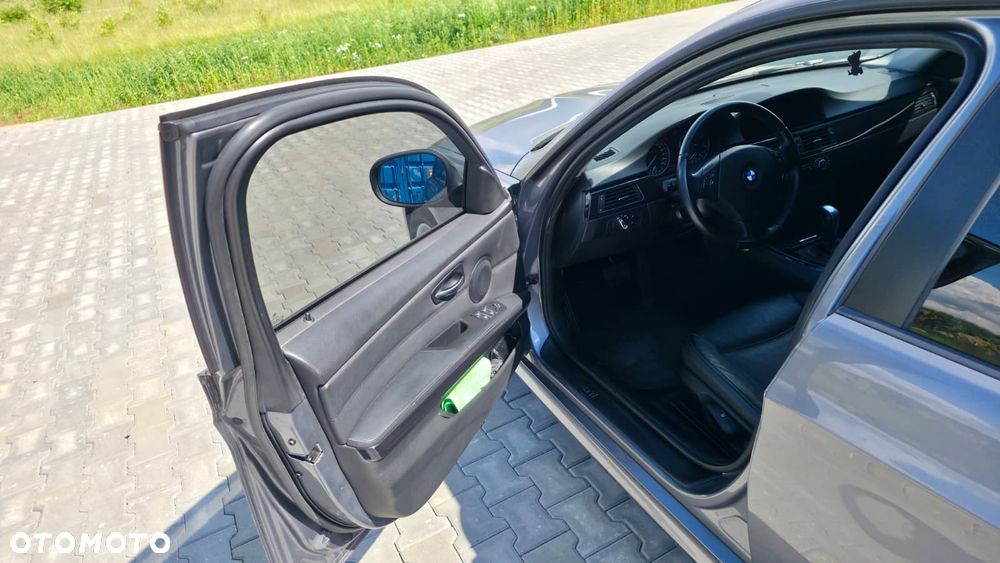 BMW Seria 3 - 15