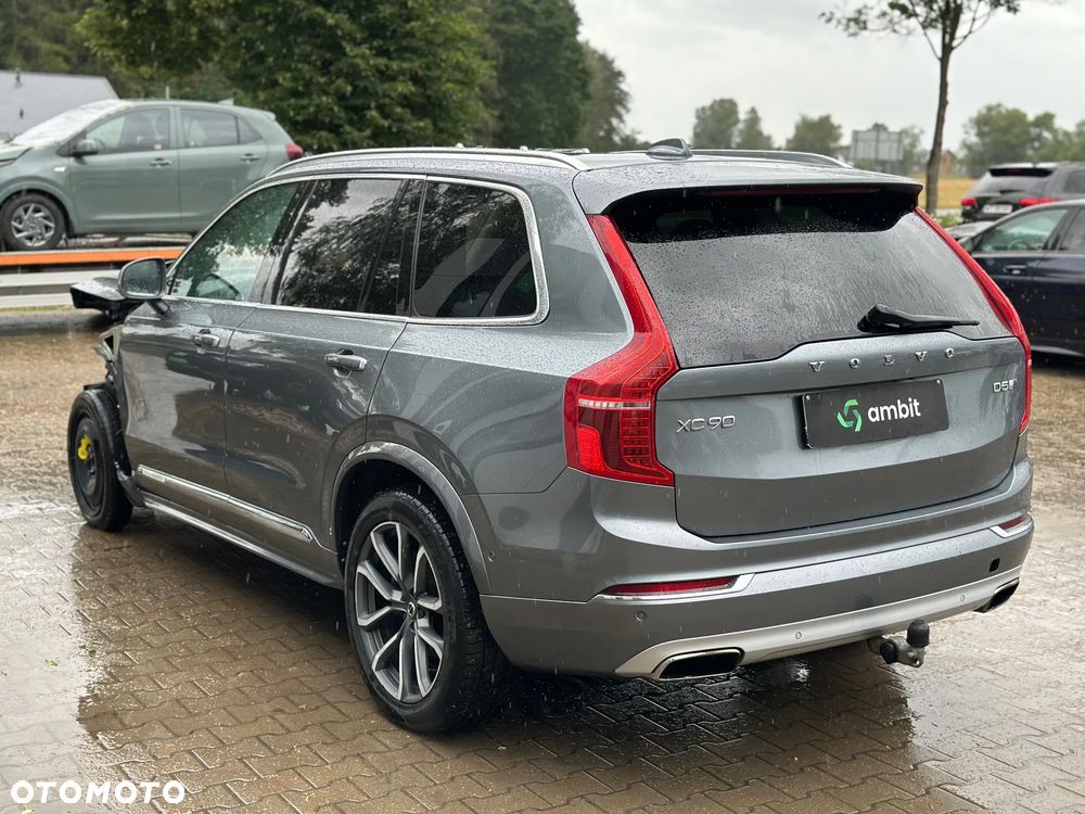 Volvo XC 90 - 7