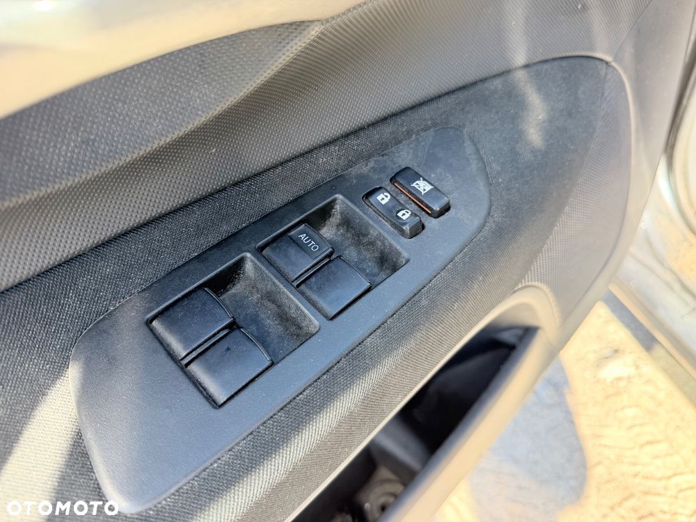 Toyota Auris 1.6 VVT-i Prestige Start - 10