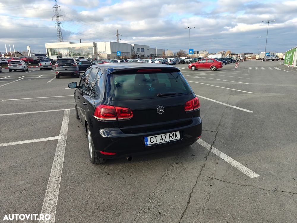 Volkswagen Golf 1.6 TDI DPF Comfortline - 4