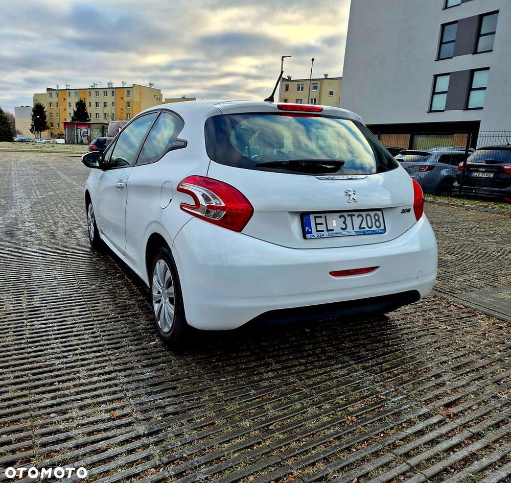 Peugeot 208 HDi 68 Like - 7