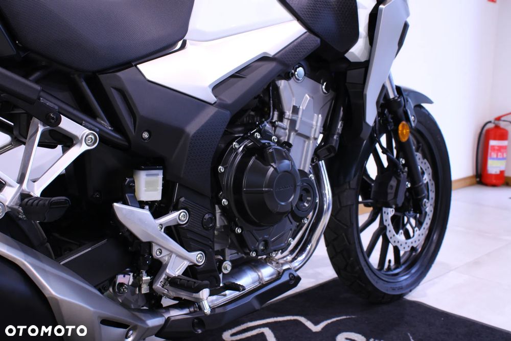 Honda CB - 21
