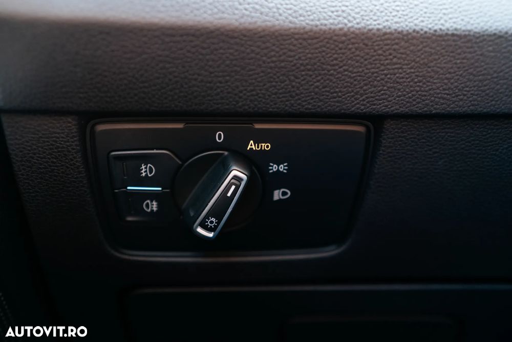 VOLKSWAGEN Passat 2017 — imagine 18