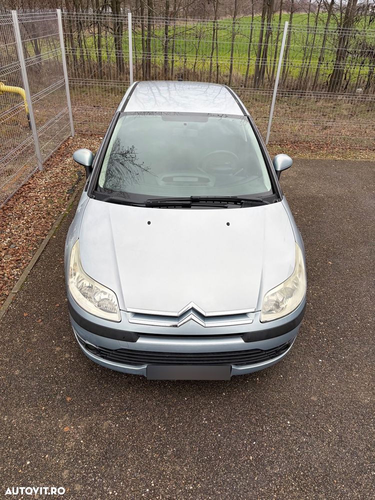 Citroën C4 1.6 HDI 16V SX - 17