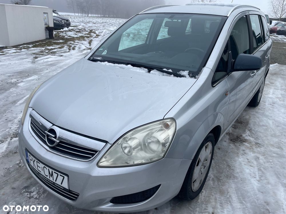 Opel Zafira - 1
