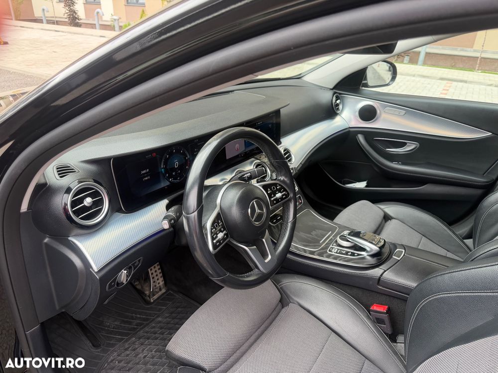 Mercedes-Benz E - 1