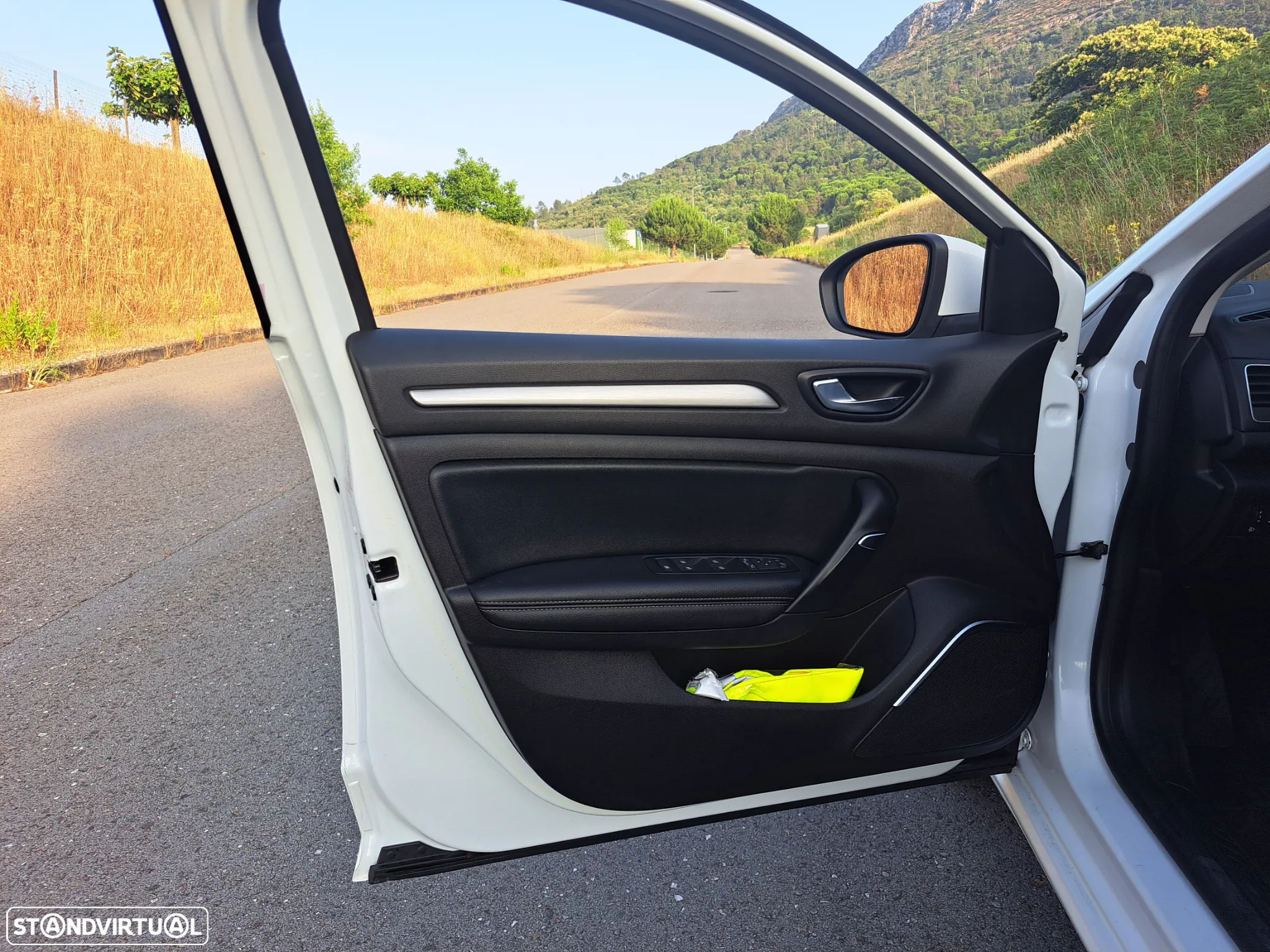 Renault Mégane Sport Tourer 1.5 Blue dCi Intens - 10