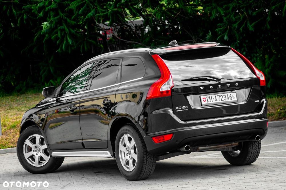 Volvo XC 60 D5 AWD Momentum - 15