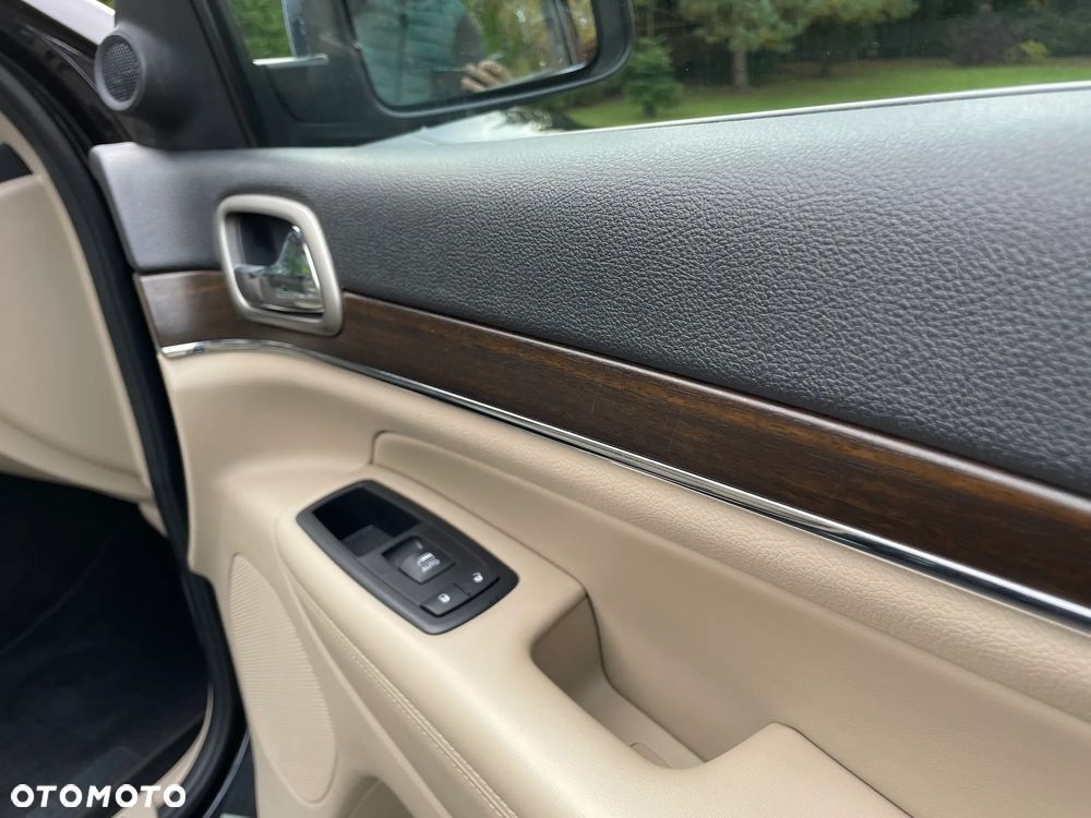 Jeep Grand Cherokee 3.6 V6 Limited - 29