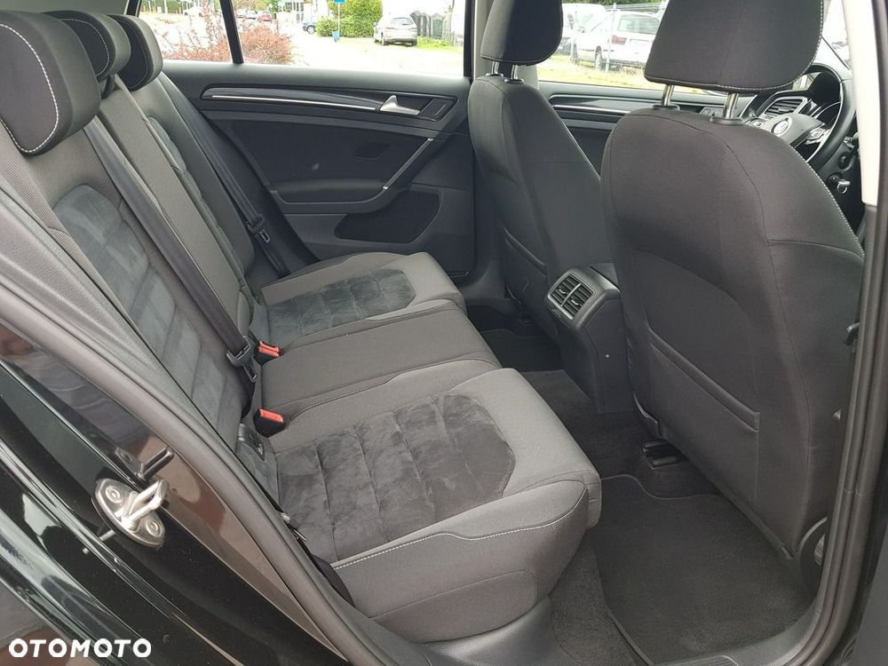 Volkswagen Golf 1.4 TSI BMT Comfortline - 15