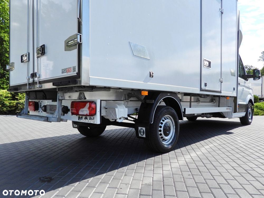 MAN TGE 3.140 CHŁODNIA KONTENER -1*C 8 PALET FUNKCJA GRZANIA TEMPOMAT PNEUMATYKA KLIMATYZACJA  140KM - 25