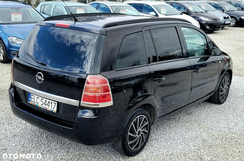 Opel Zafira - 4