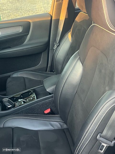 Volvo XC 40 1.5 T5 PHEV R-Design - 4