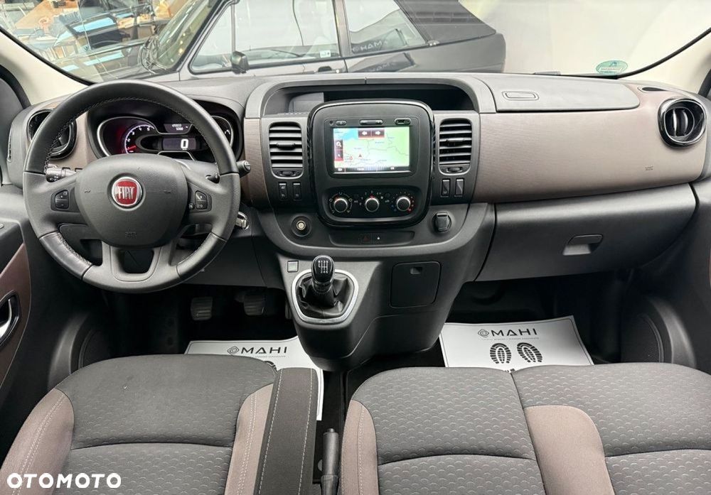 Renault Trafic - 22