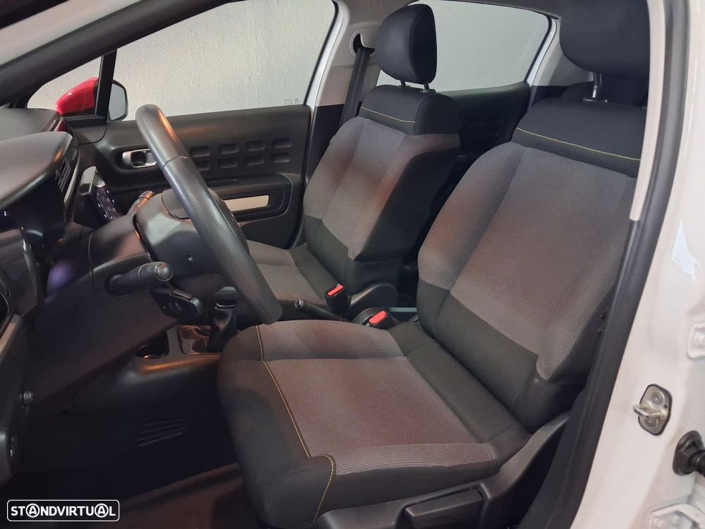 Citroën C3 1.2 PureTech Shine - 10