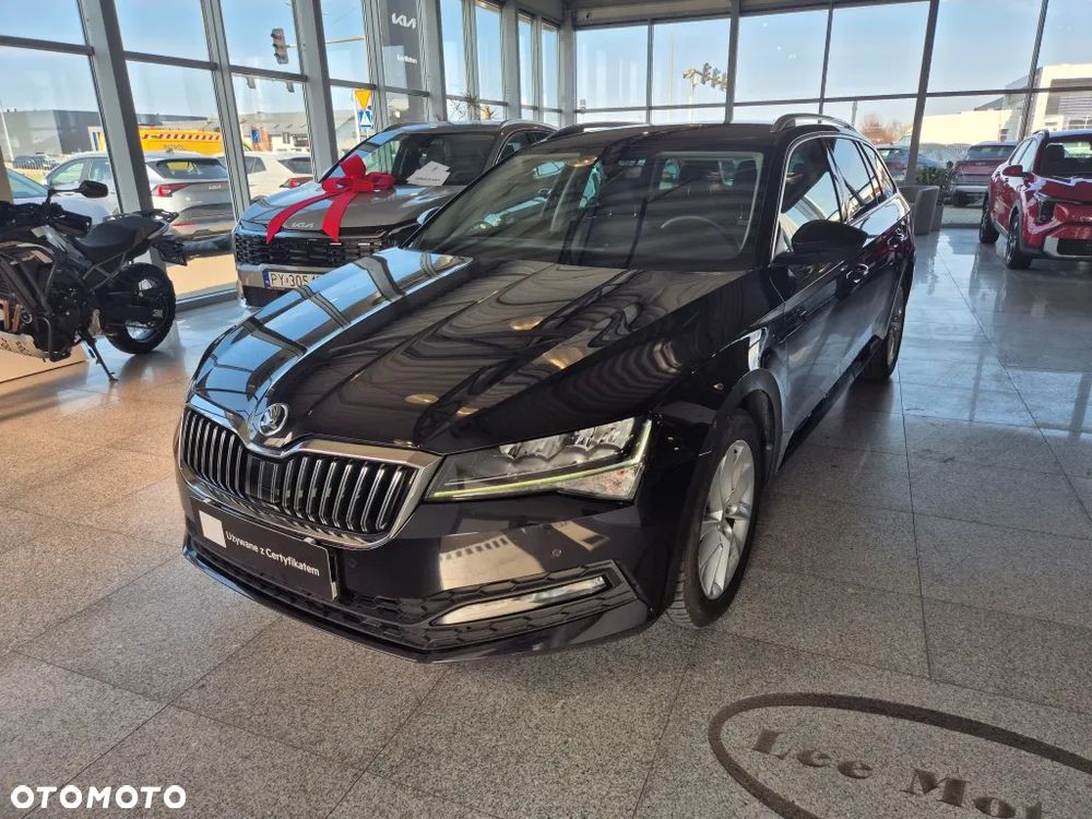 Skoda Superb 2.0 TDI SCR Ambition DSG - 4
