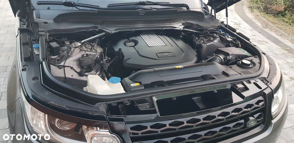 Land Rover Range Rover Sport D250 (SDV6) HSE - 13