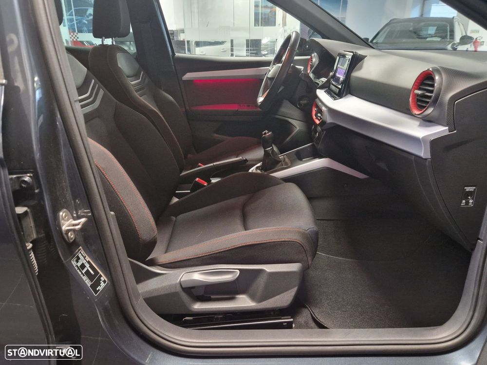 SEAT Arona 1.0 TSI FR - 16