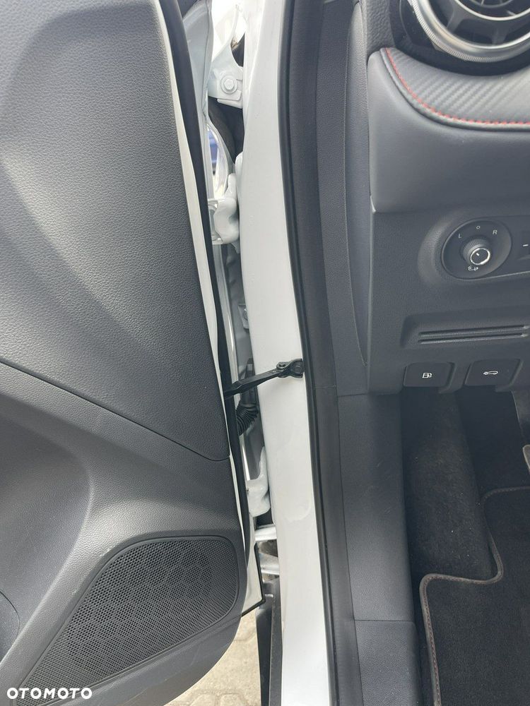MG ZS 1.5 VTi-Tech Exclusive - 8