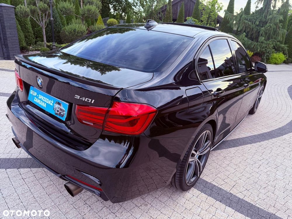 BMW Seria 3 340i xDrive Edition M Sport Shadow - 23