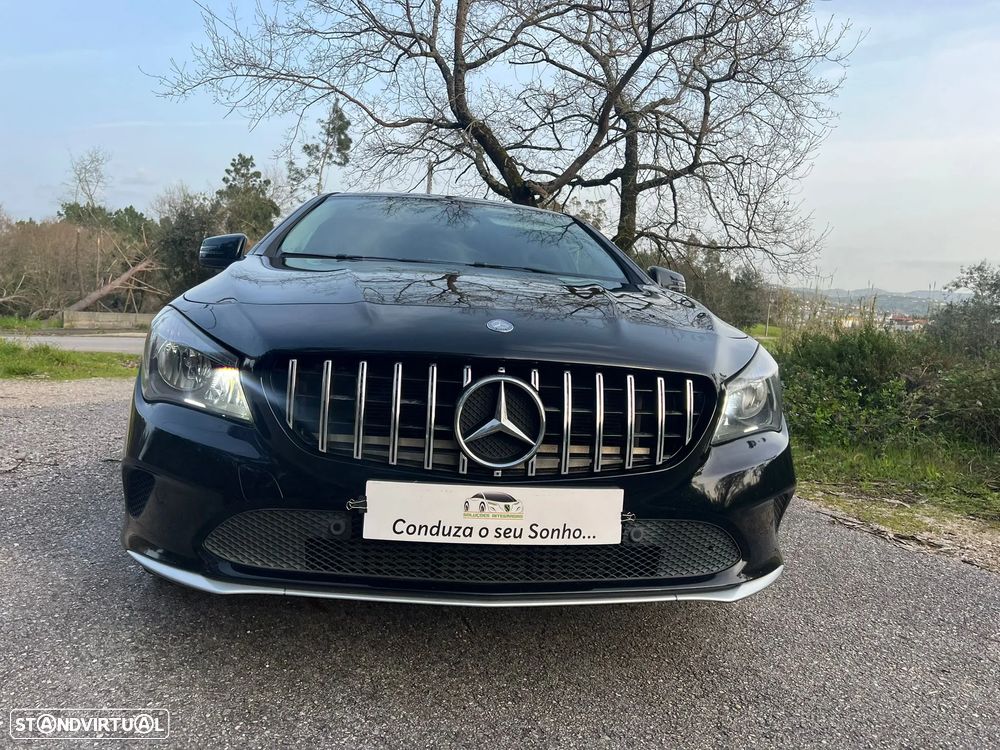 Mercedes-Benz CLA 180 d Shooting Brake AMG Line - 51