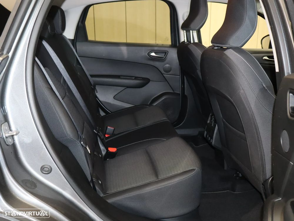 Renault Arkana 1.6 E-Tech Full Hybrid Evolution - 14