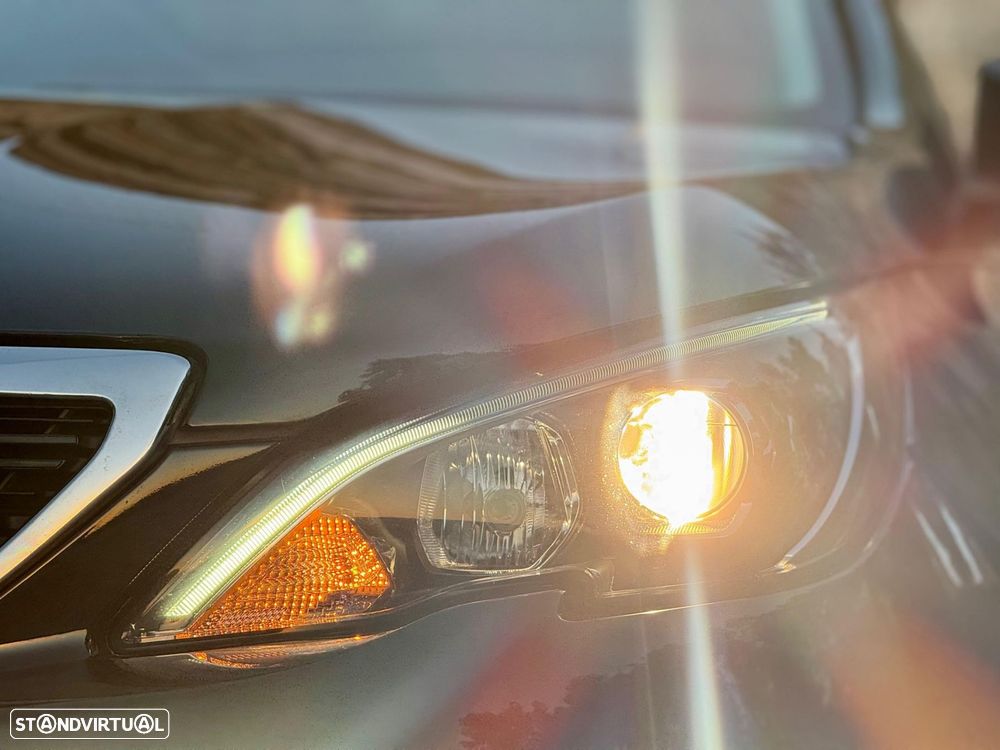 Peugeot 308 SW 1.6 BlueHDi Allure EAT6 - 38