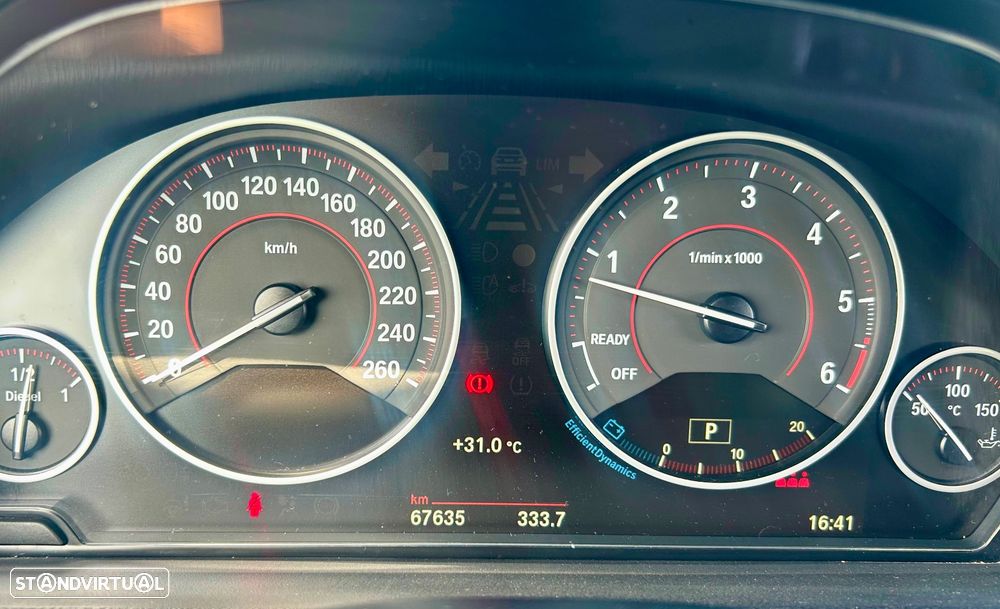 BMW 318 d Aut. Sport Line - 8