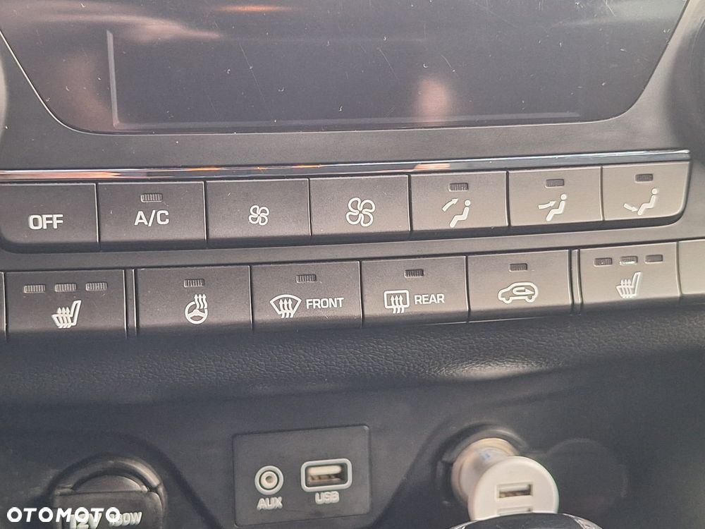 Hyundai Tucson 1.7 CRDI BlueDrive GO Plus 2WD DCT - 9