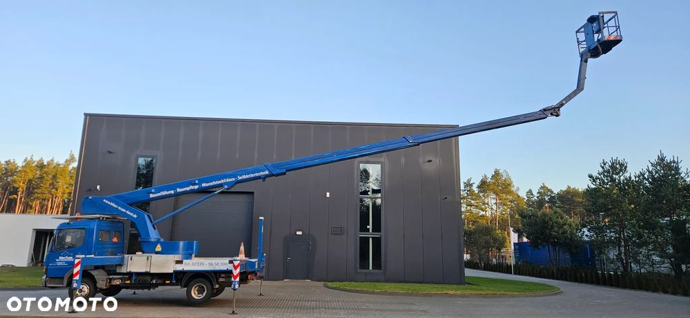 Mercedes-Benz ATEGO - 11