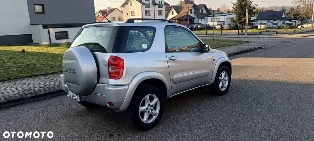 Toyota RAV4 4x4 Sol - 5