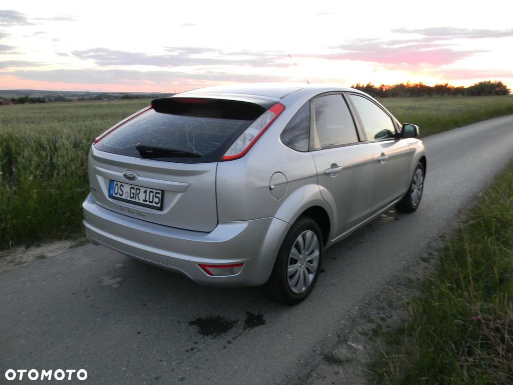 Ford Focus 2.0 16V Titanium - 31