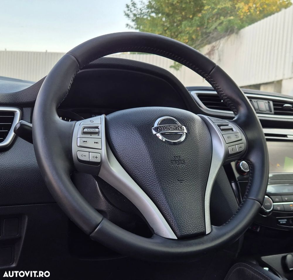 Nissan Qashqai 1.5 DCI TEKNA - 22