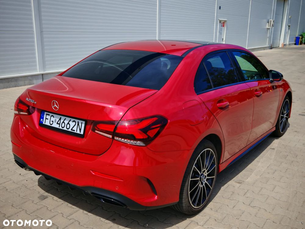 Mercedes-Benz Klasa A 250 e PHEV AMG Line 8G-DCT - 4