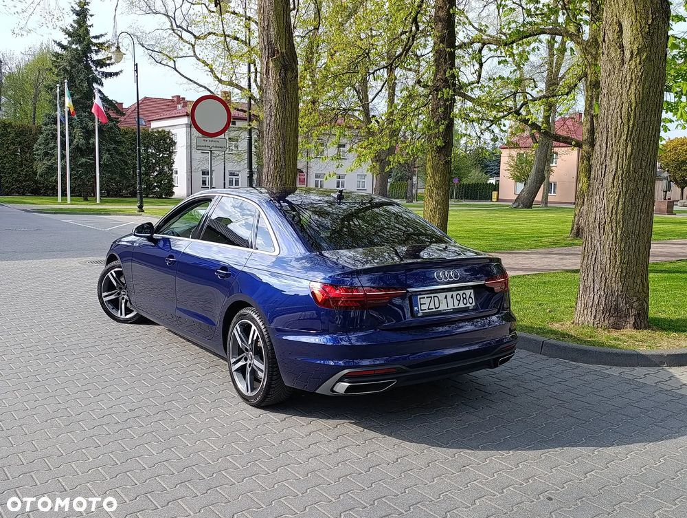 Audi A4 Limousine 35 TFSI mHEV S Line S tronic - 13