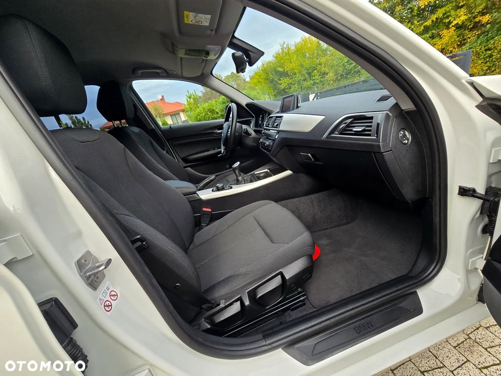 BMW Seria 1 118i Advantage - 11