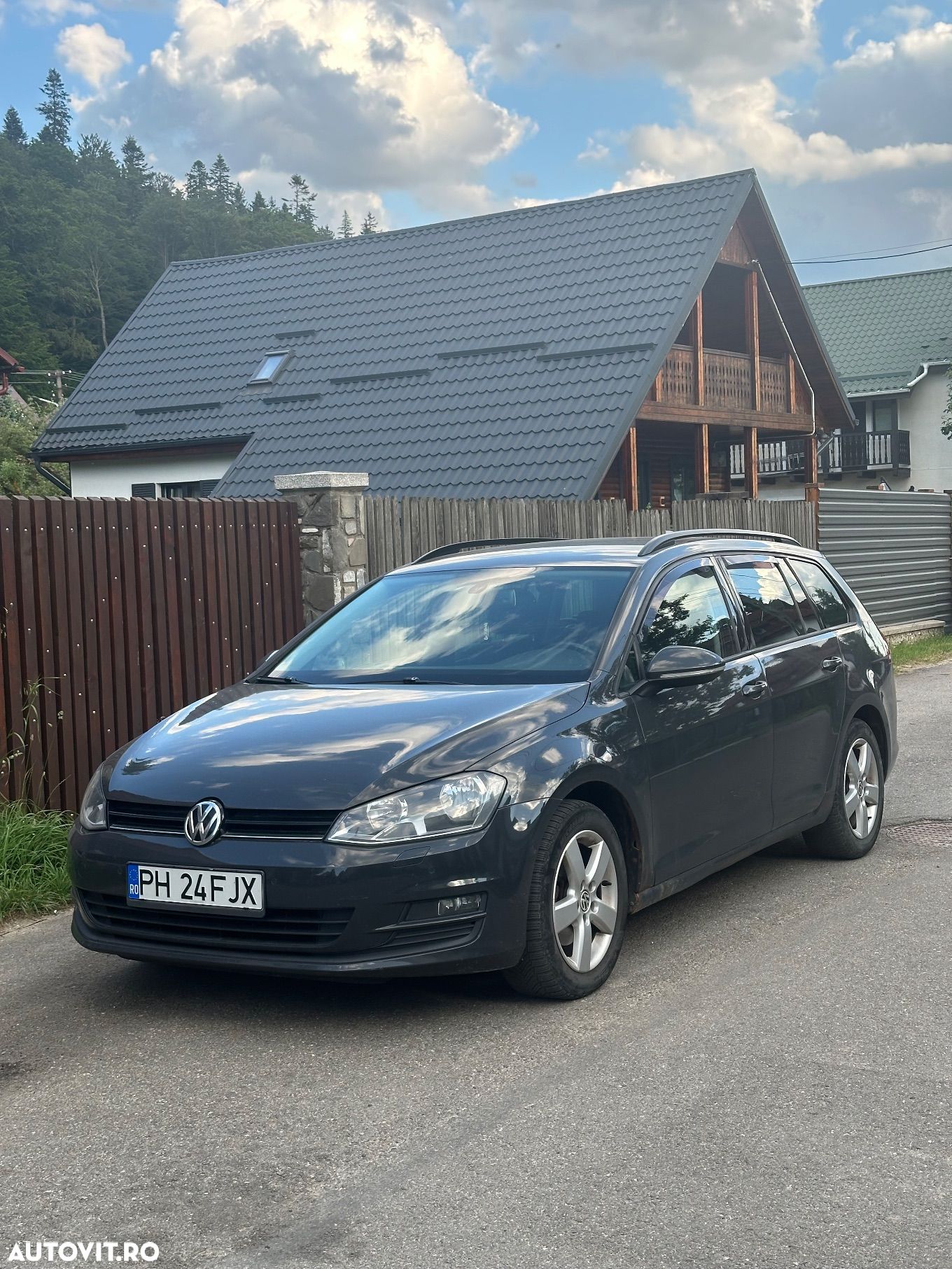 Volkswagen Golf 1.6 TDI BMT Comfortline - 1