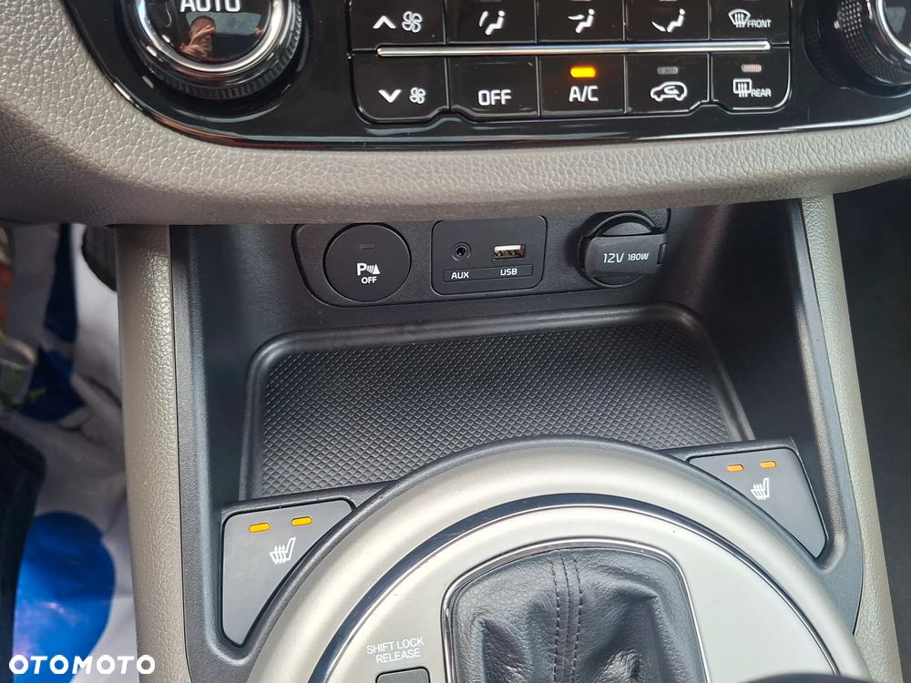 Kia Sportage - 18