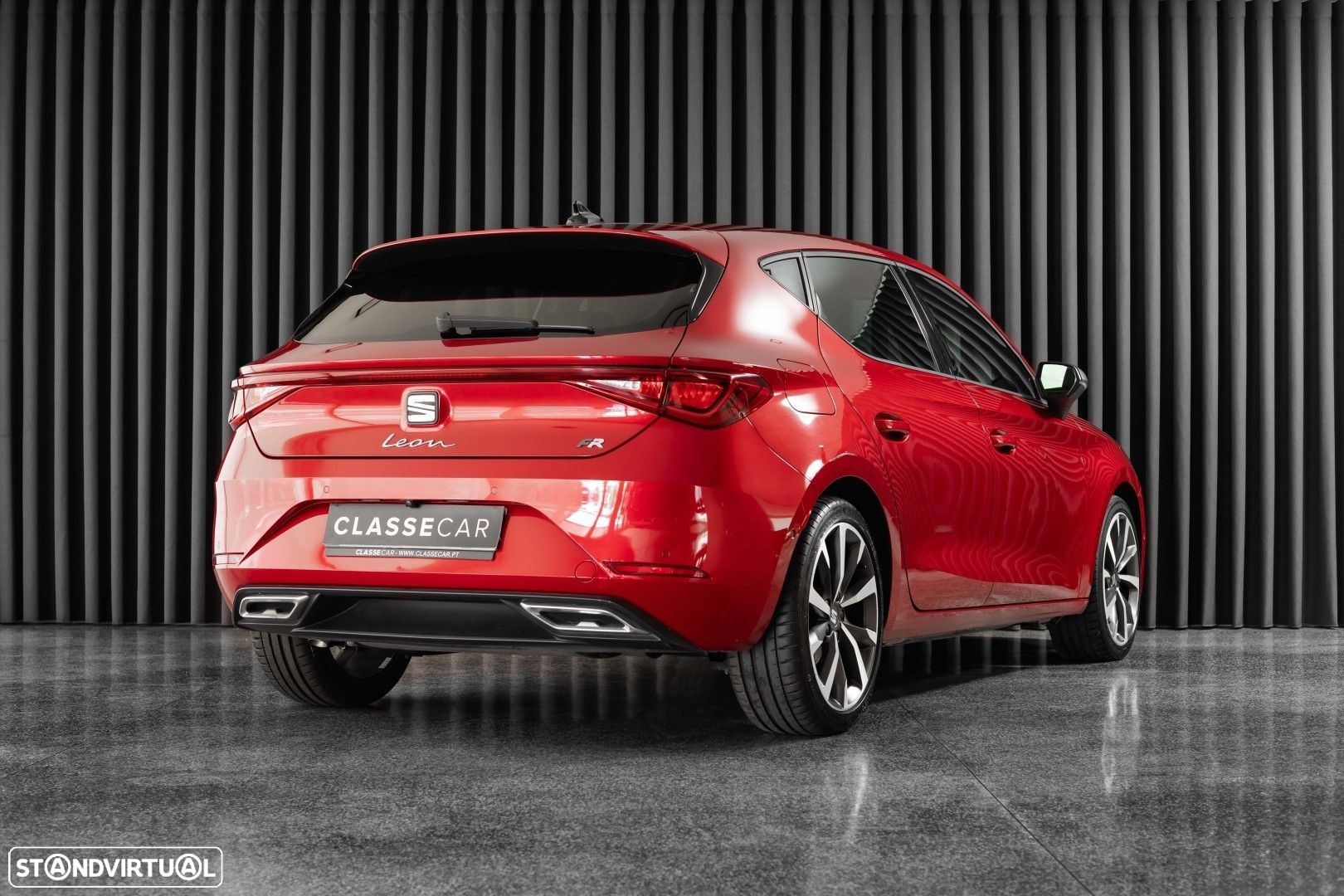 SEAT Leon 1.5 eTSI FR DSG - 3