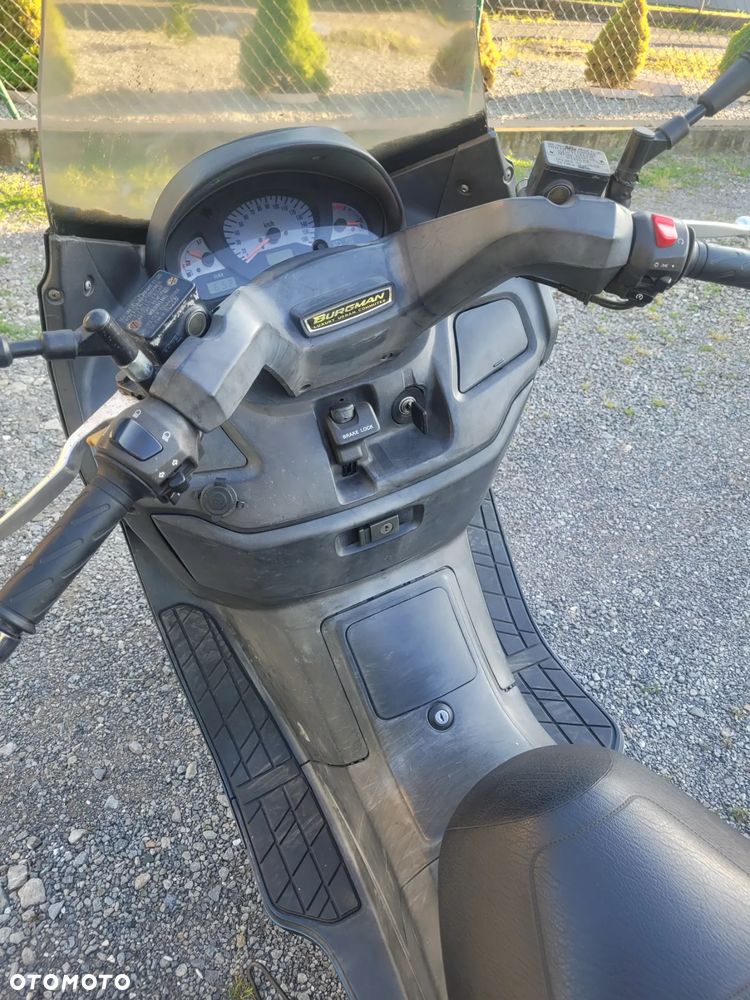 Suzuki Burgman - 3