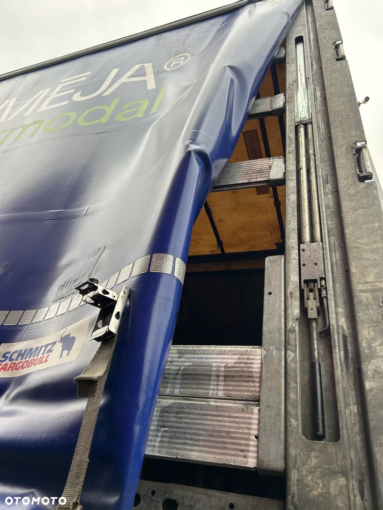 Schmitz Cargobull FIRANKA / NOWE PLANDEKI / PODNOSZONY DACH / BARDZO ŁADNE OPONY / PASY, NAROŻNIKI, MATY / GOTOWA DO ZAŁADUNKU / 20 SZTUK !! - 2