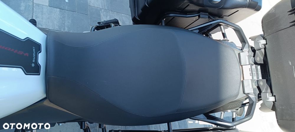 Suzuki V-STROM - 17