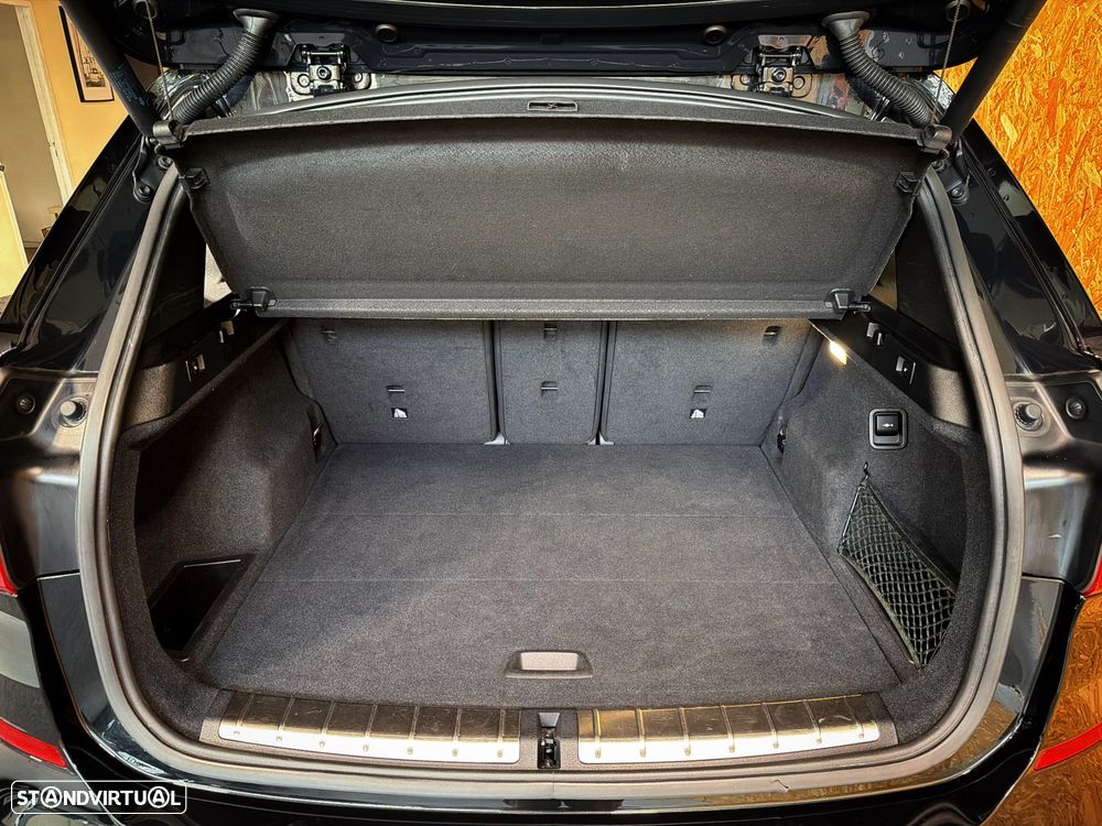 BMW X1 18 d sDrive Auto Pack M - 29