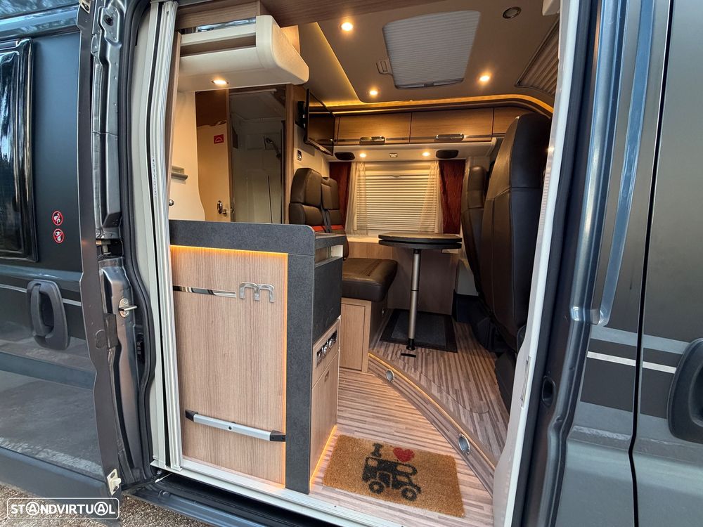 Carthago Malibu Van 600 DB Charming GT - 33