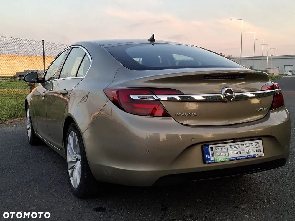 Opel Insignia 2.0 CDTI ecoFLEX Start/Stop Business Innovation - 23