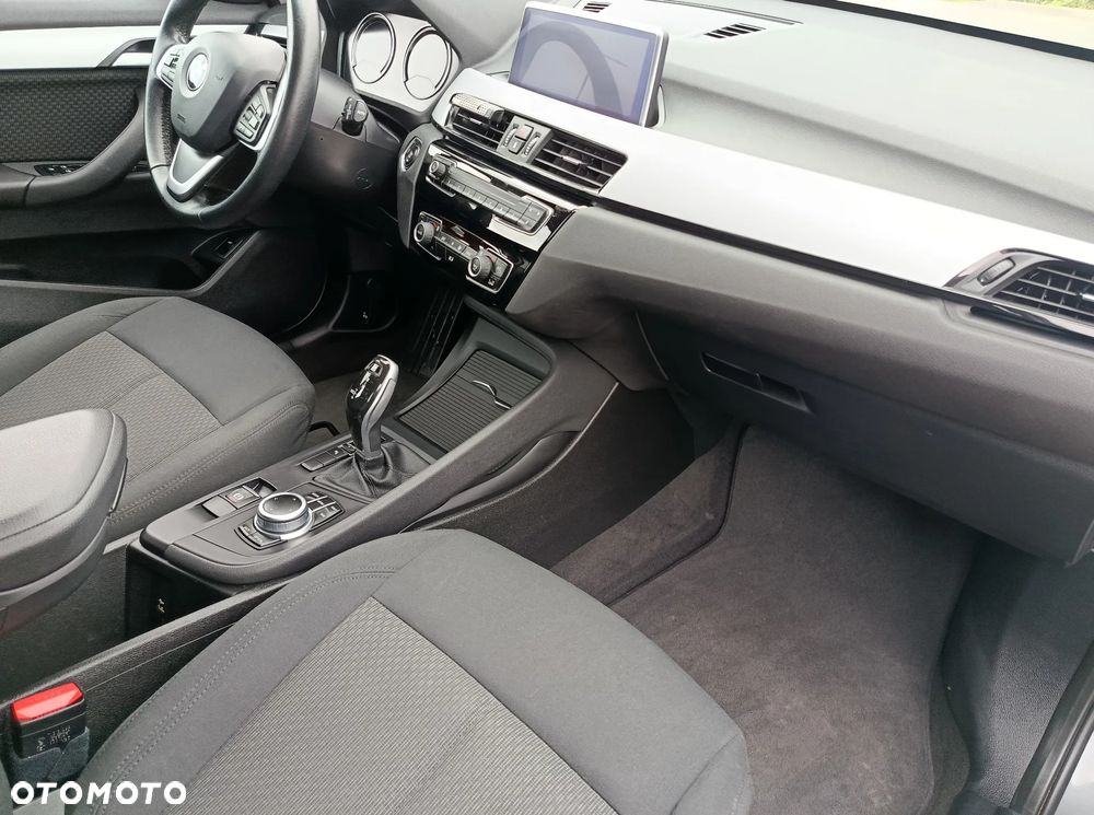 BMW X1 sDrive18i GPF Sport Line - 20