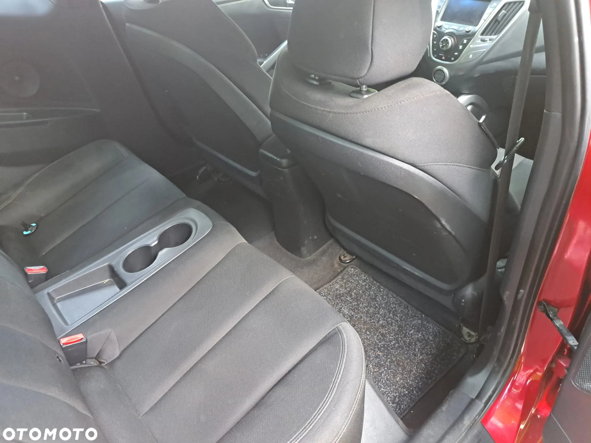 Hyundai Veloster 1.6 Style - 7